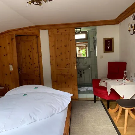 بيت ضيافة Gintherhof