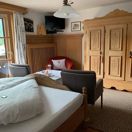 Pensionat Gintherhof 3*